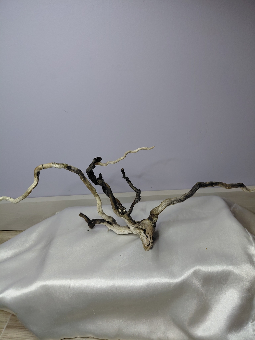 CRAFT Natural Driftwood Decorative Branches - Picture 10 of 10